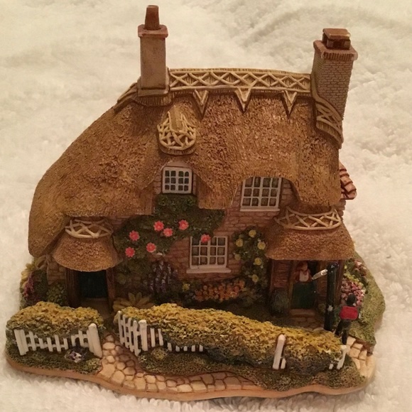 Vintage Lane "Walker's Rest" Collectible - Picture 7 of 11